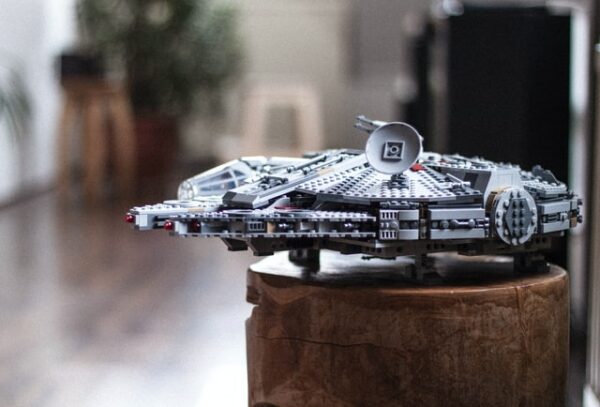 Ein LEGO Modell vom Millennium Falcon