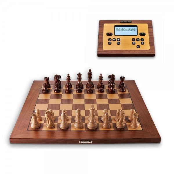 MILLENNIUM Supreme Tournament 55 (M850 + M827) Schachcomputer mit Chess Classics Element
