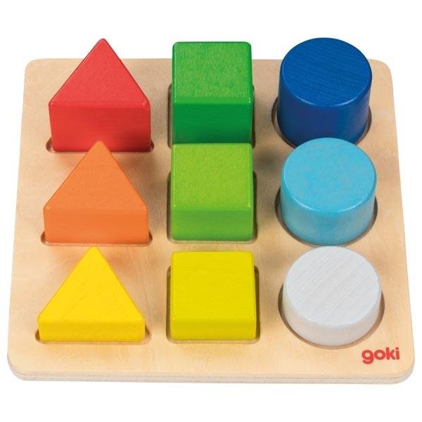 Goki Formen Farbensortierbrett Holzspiel Steckspiel Holzspielzeug Steckplatte Lernspiel Set